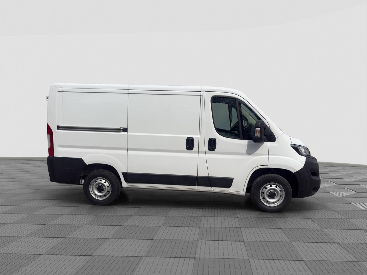 FIAT Ducato (4ª serie) Ducato 30 2.2 Mjt 120CV PC-TN Furgone