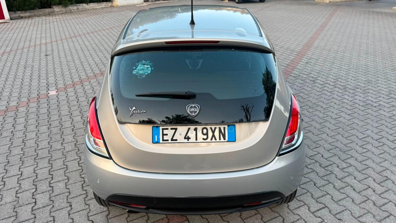 Lancia Ypsilon 1.3 MJT 16V 95 CV 5 porte S&S Elle