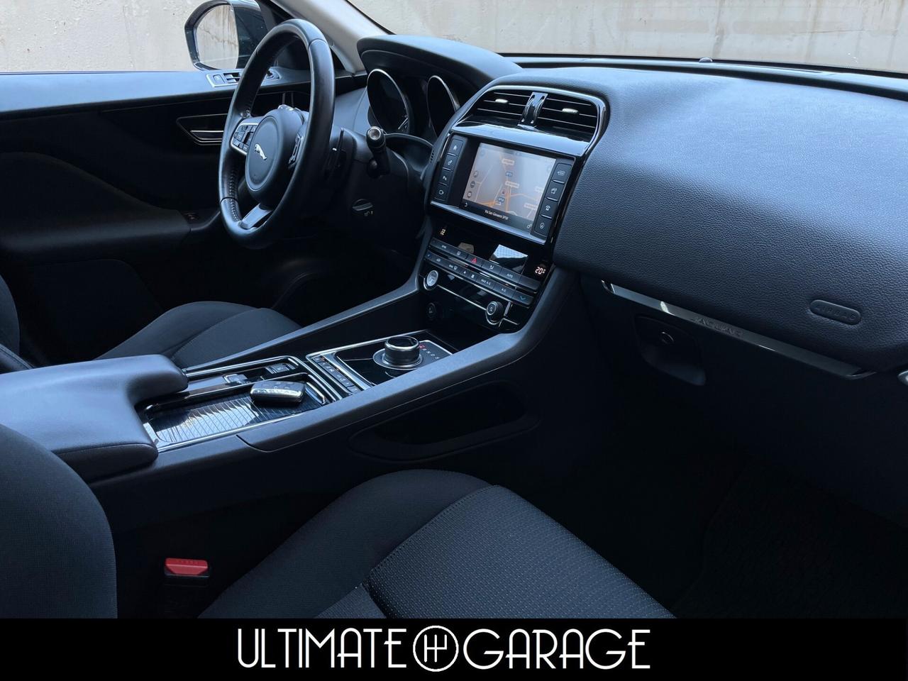 Jaguar F-Pace 2.0d Prestige awd 180cv auto *navi *camera