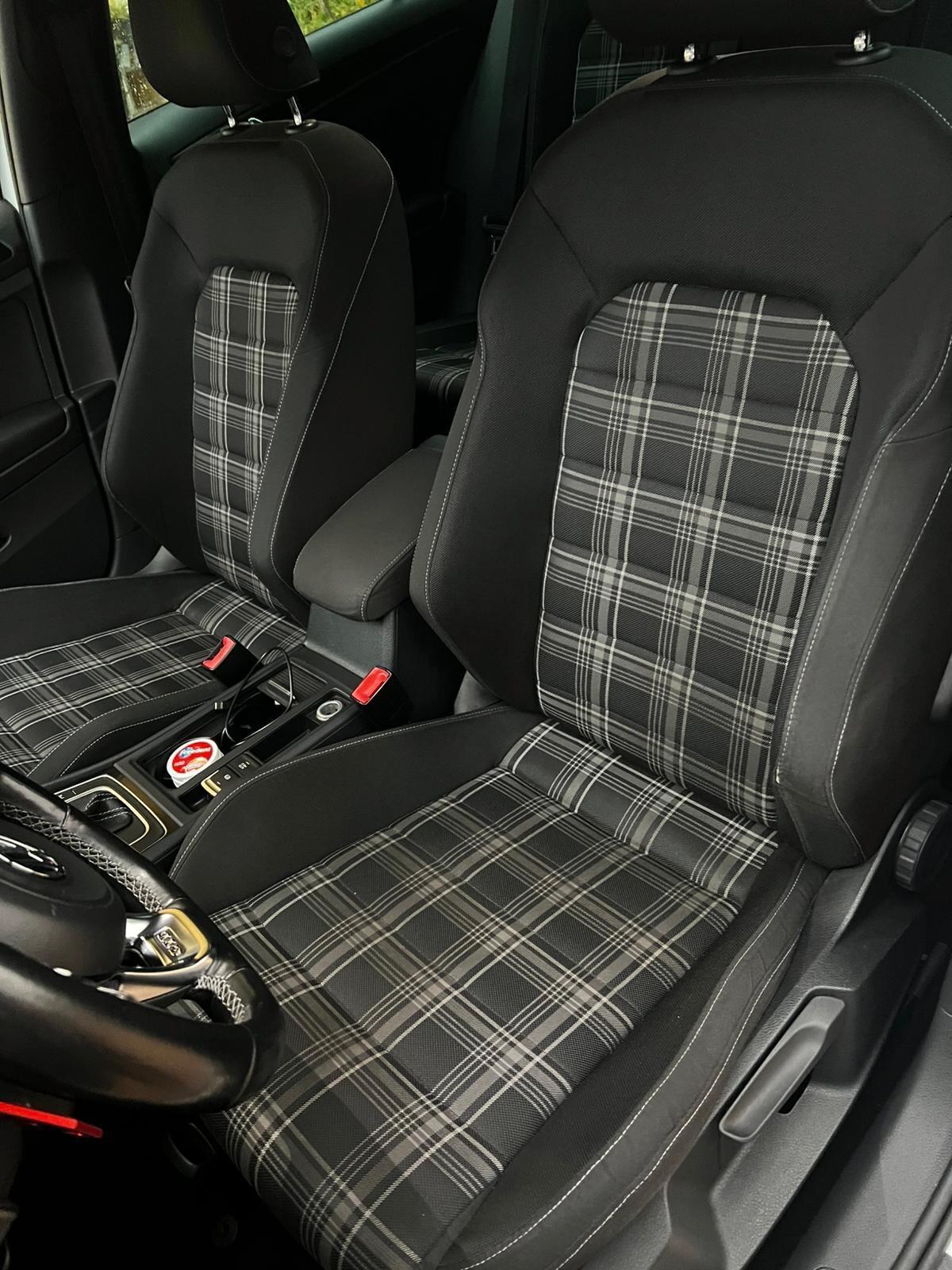 Volkswagen Golf GTD 2.0 TDI DSG 5p. BlueMotion Technology