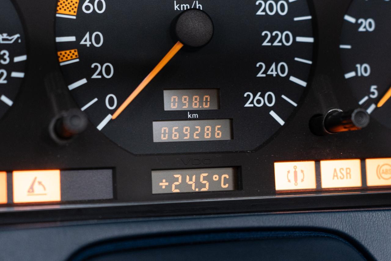 Mercedes-benz SL 600 cat