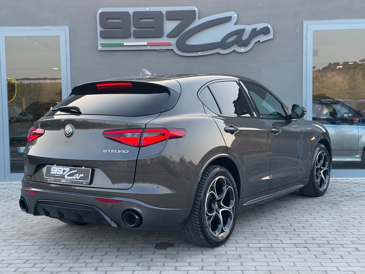 Alfa Romeo Stelvio 2.2 Turbodiesel 210 CV AT8 Q4 Veloce Tì*FULL*3 ANNI GARANZIA*