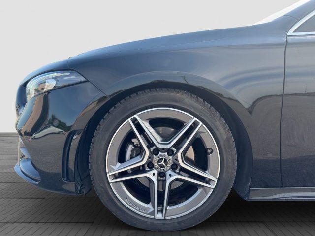 MERCEDES-BENZ A 180 A 180 d Premium