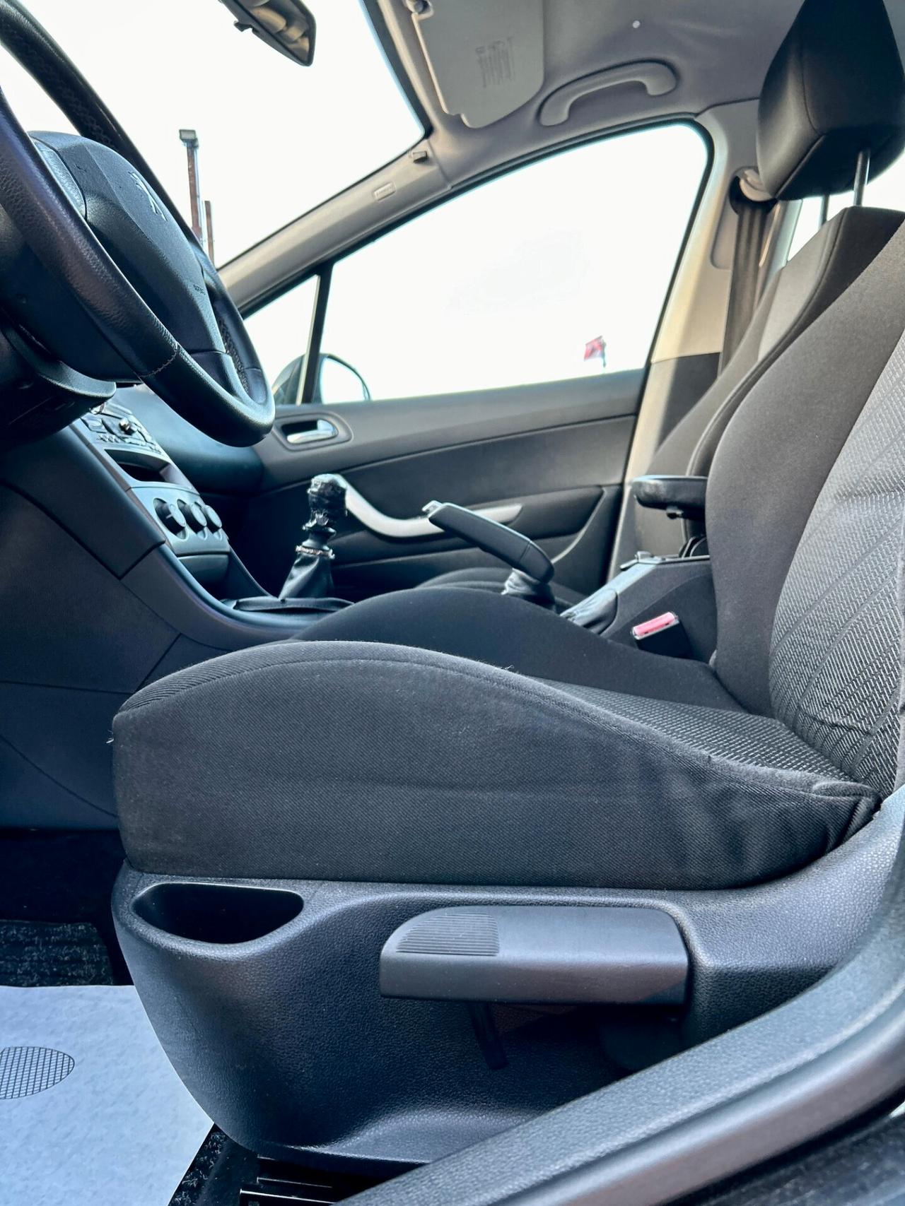 Peugeot 308 1.6 8V HDi 112CV SW Premium - OK NEOPATENTATO