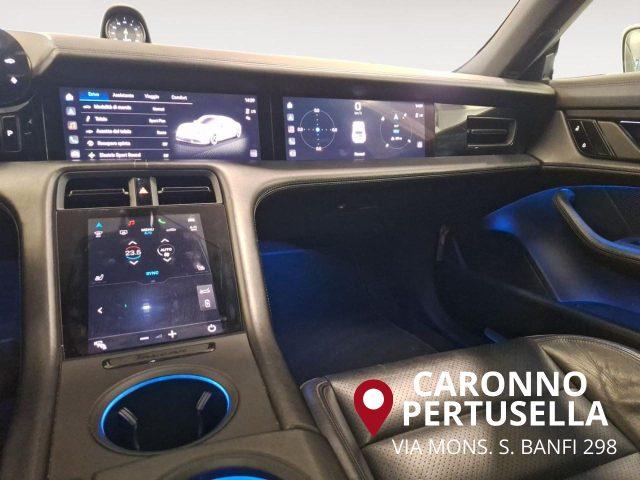 PORSCHE Taycan 4S Performance