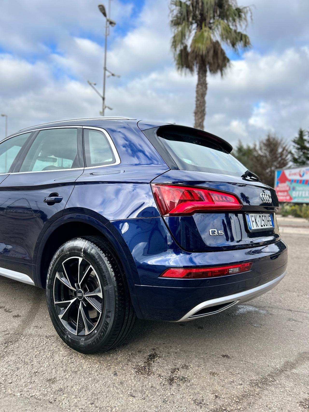 Audi Q5 2.0 TDI 190 CV quattro S tronic Sport