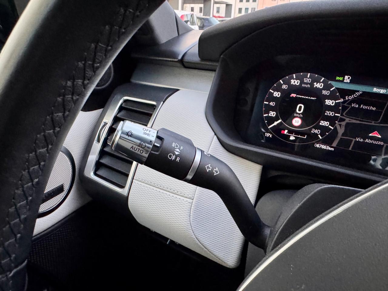 Land Rover Discovery 3.0d i6 mhev R-Dynamic SE awd 249cv 7p auto