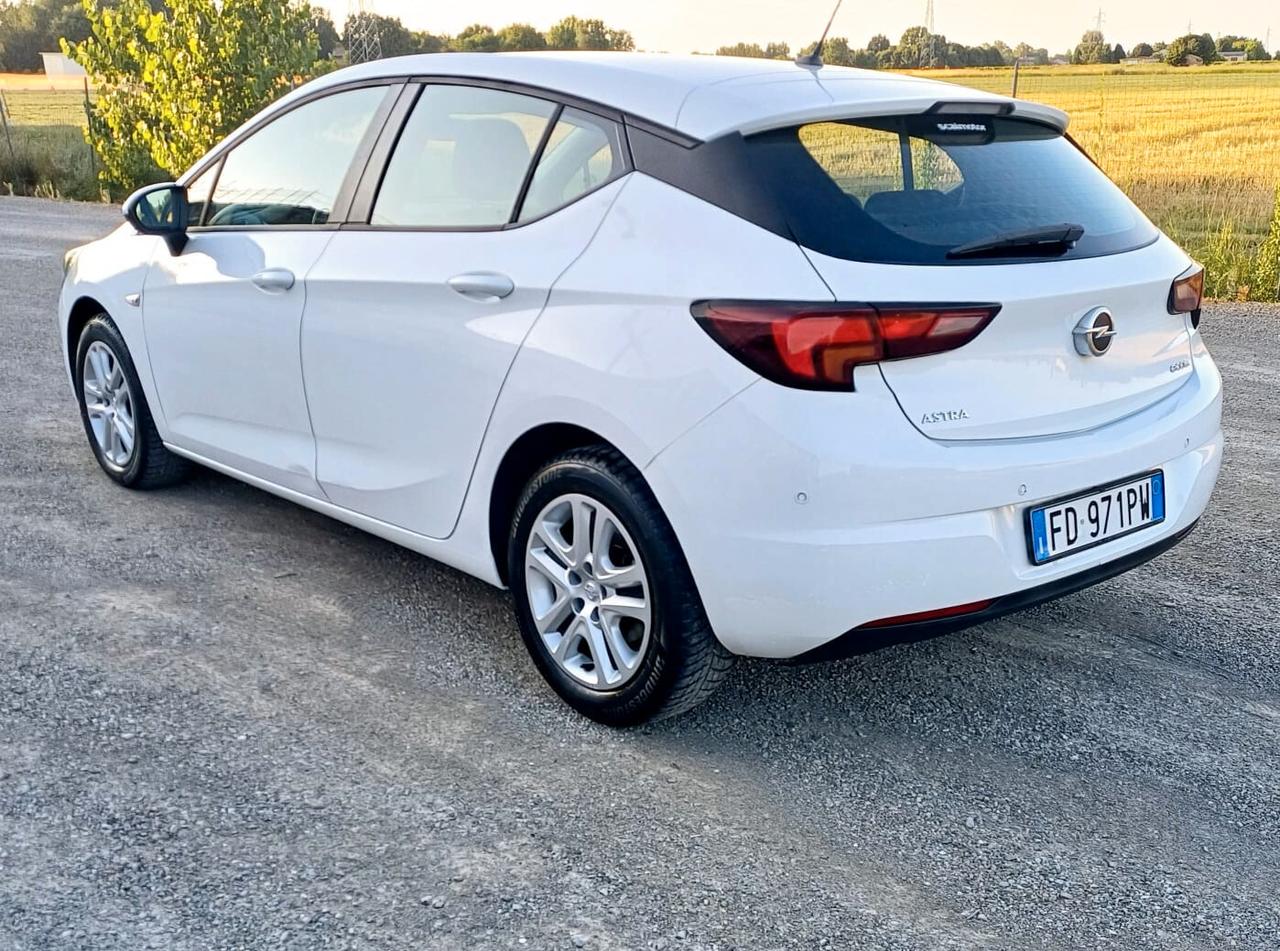 Opel Astra 1.0 Turbo ecoFLEX Start&Stop Sports Tourer Innovation