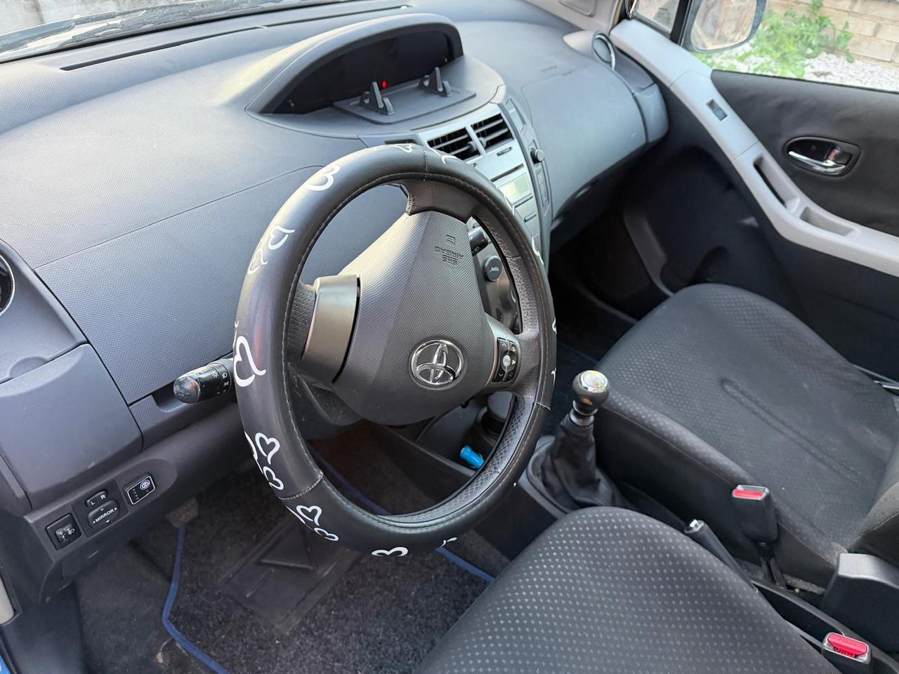 Toyota Yaris 1.0 5 porte Sol