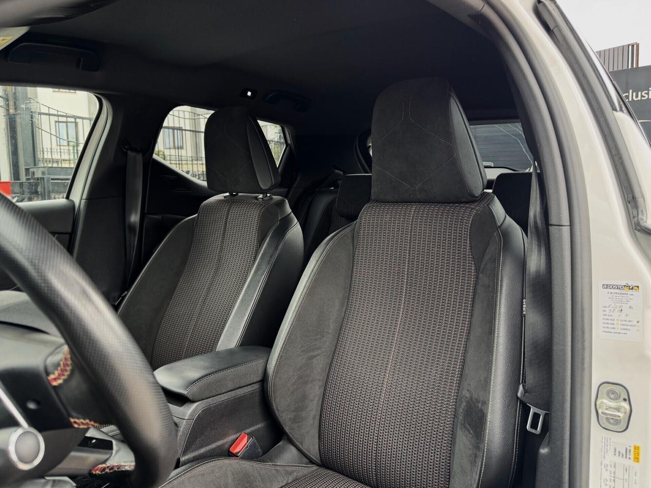DS 3 Crossback 1.5 BlueHDi Performance Line 130CV AT8