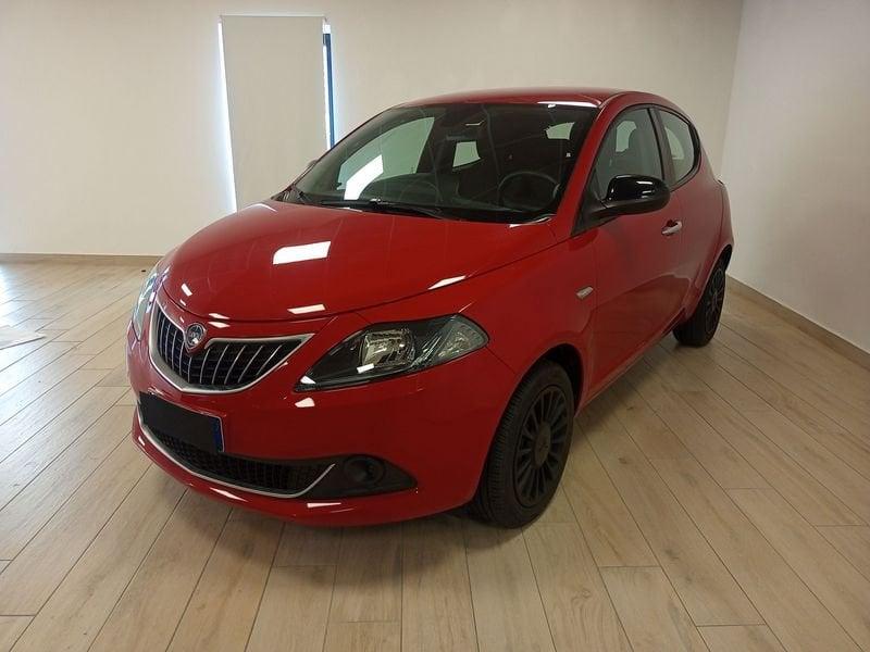 Lancia Ypsilon 3ª serie 1.0 FireFly 5 porte S&S Hybrid Ecochic Silver