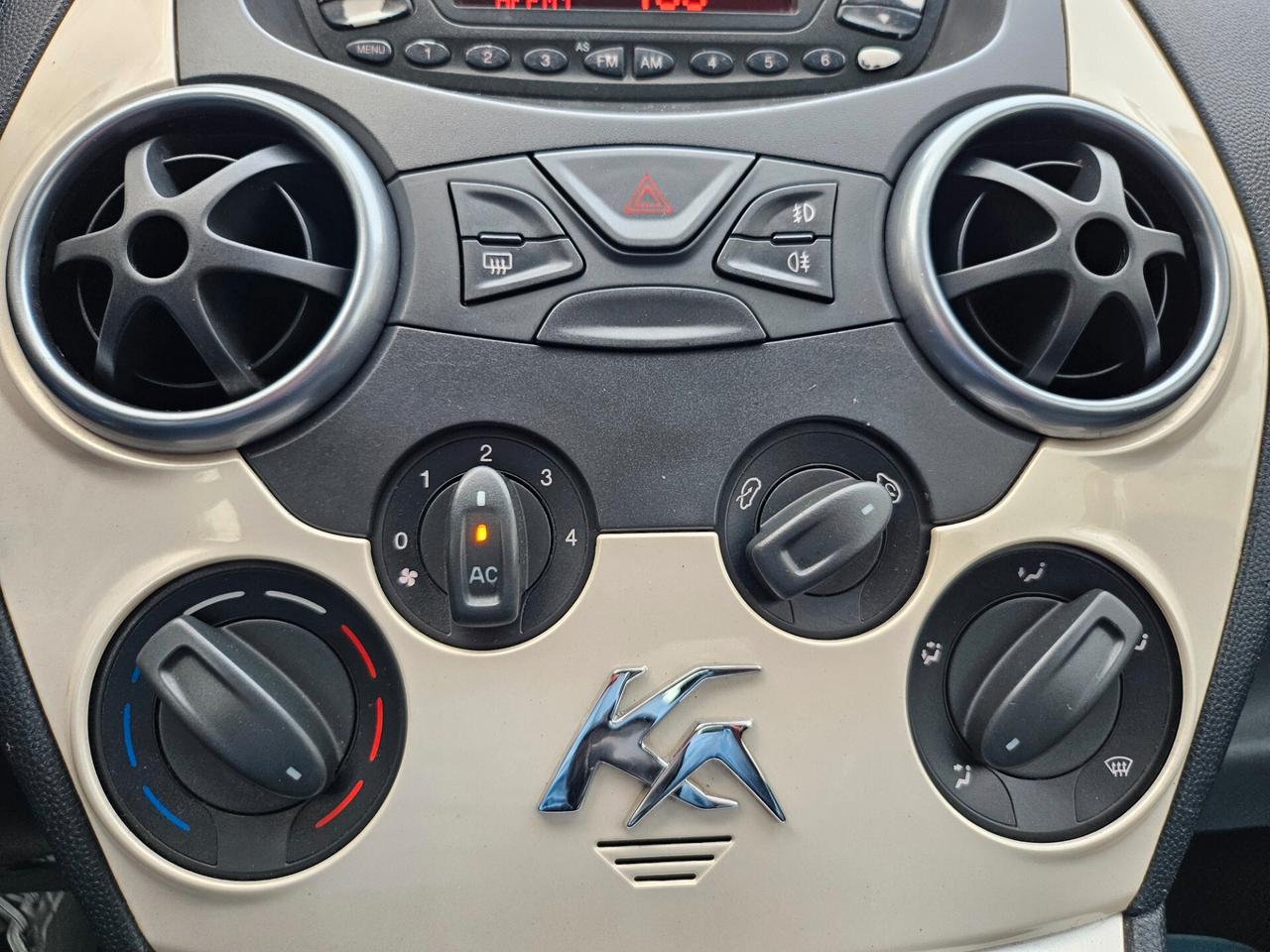 Ford Ka 1.2 8V 69CV Titanium