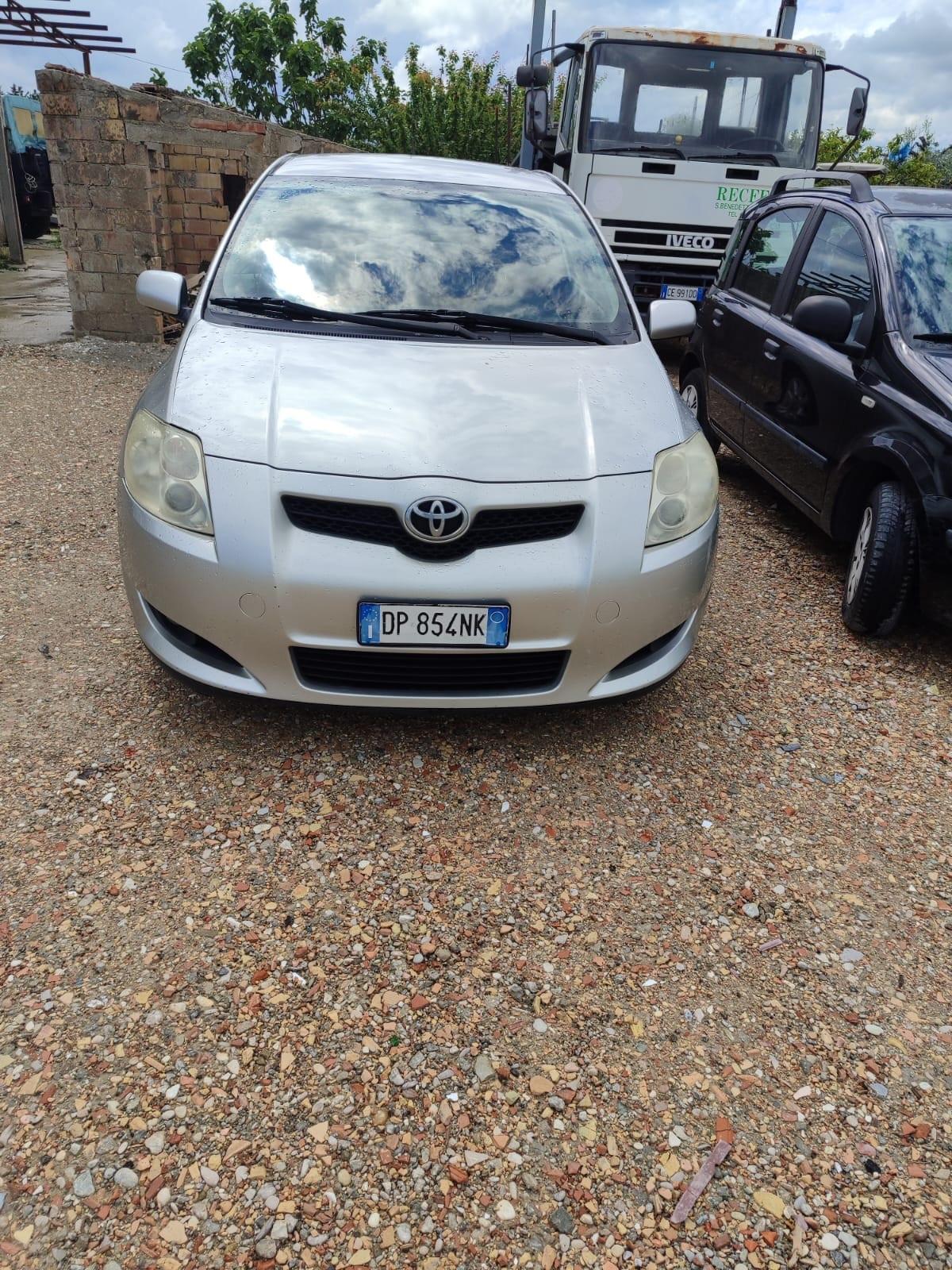 Toyota Auris 2.0 D-4D 3 porte Sol