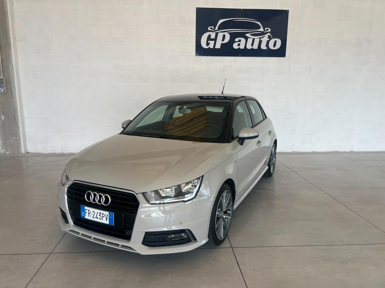 Audi A1 SPB 1.0 TFSI ultra S tronic S-LINE ESTERNO