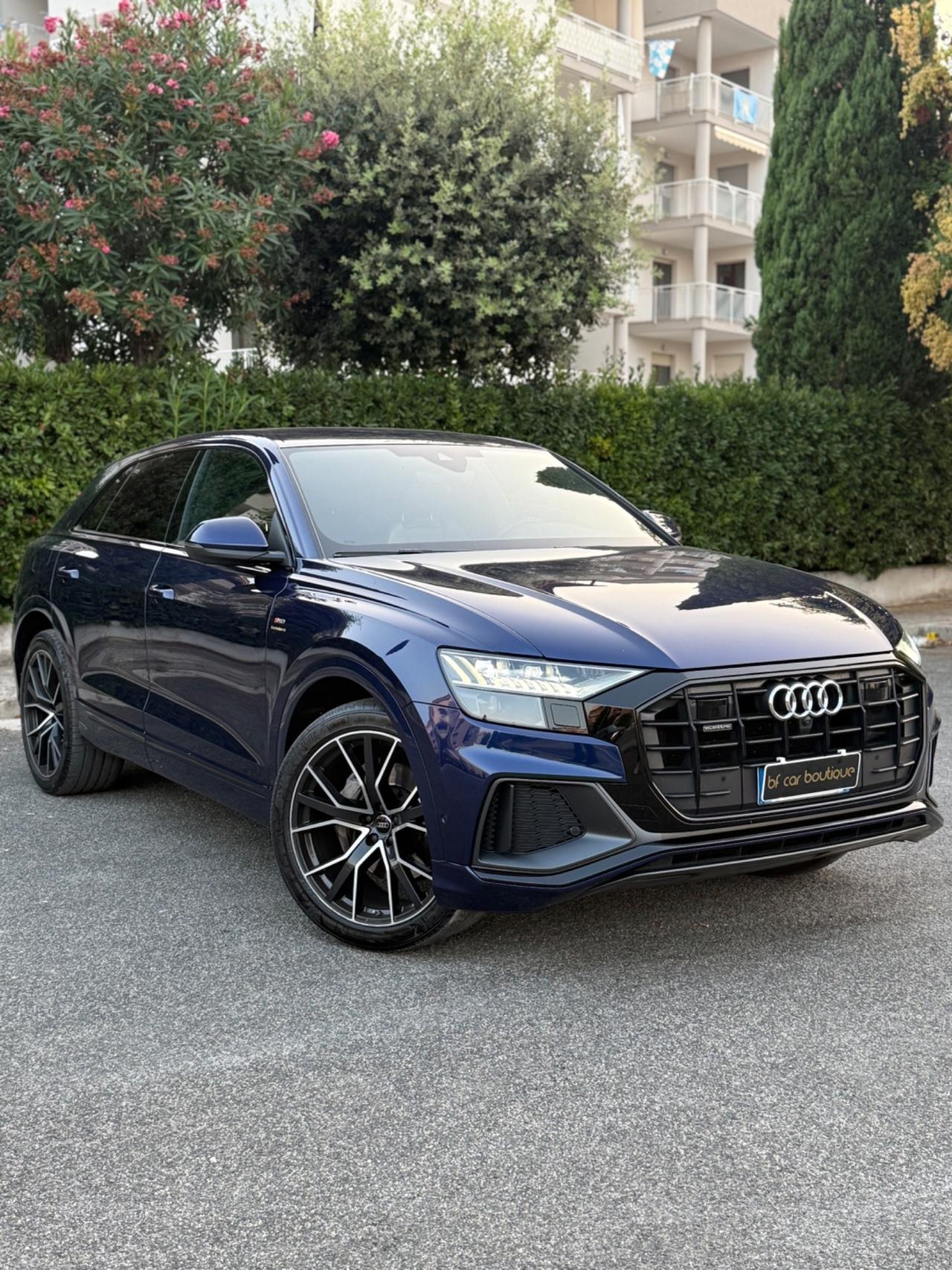 Audi Q8 50 TDI 286 CV quattro S Line Identity Black Italiana Iva esposta