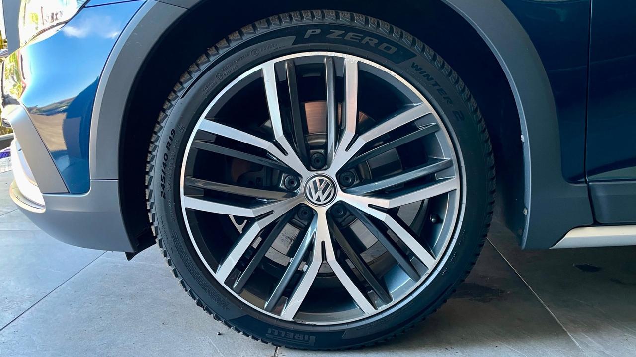 VOLKSWAGEN PASSAT 2.0 ALLTRACK 4MOTION BiTDI DSG 240CV - FULL LED, VIRTUAL COCKPIT, TETTO, PELLE