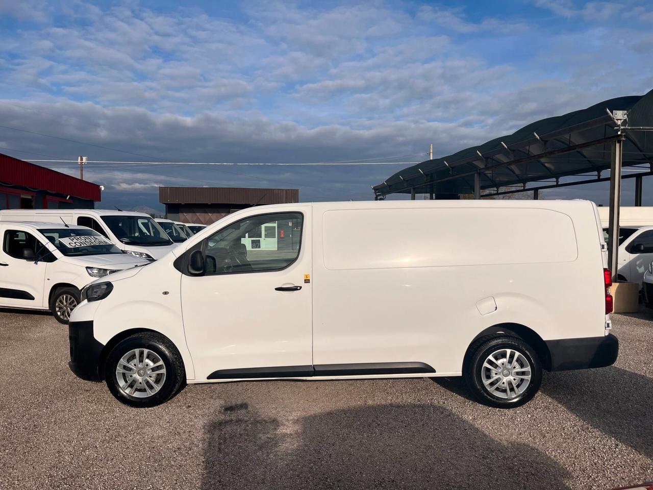 PEUGEOT EXPERT PREMIUM BlueHDi 100 S&S LONG FURGONE