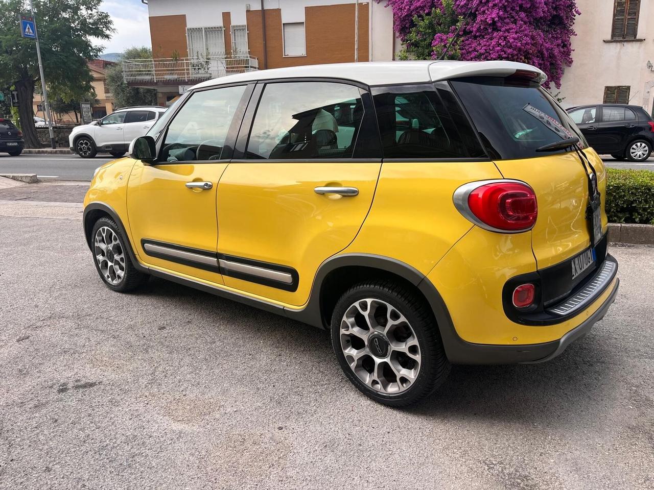 FIAT 500L 1.3MTJ TREKKING