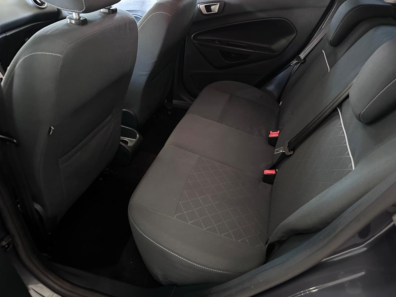 Ford Fiesta Ikon 1.4 TDCi 5 porte Ok neopatentati