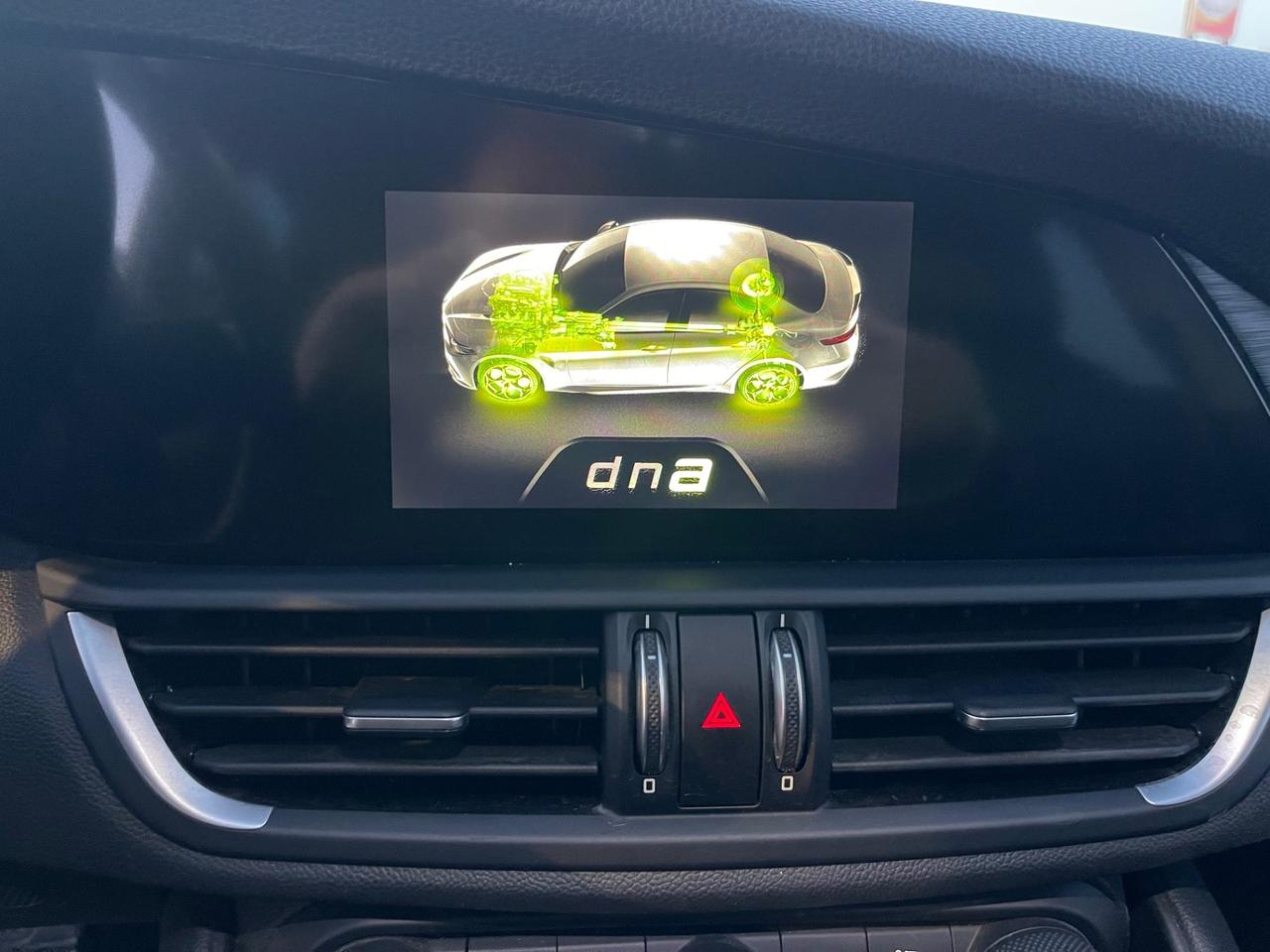 ALFA ROMEO GIULIA 2.2 MJTD 180CV AT8 SUPER FULL