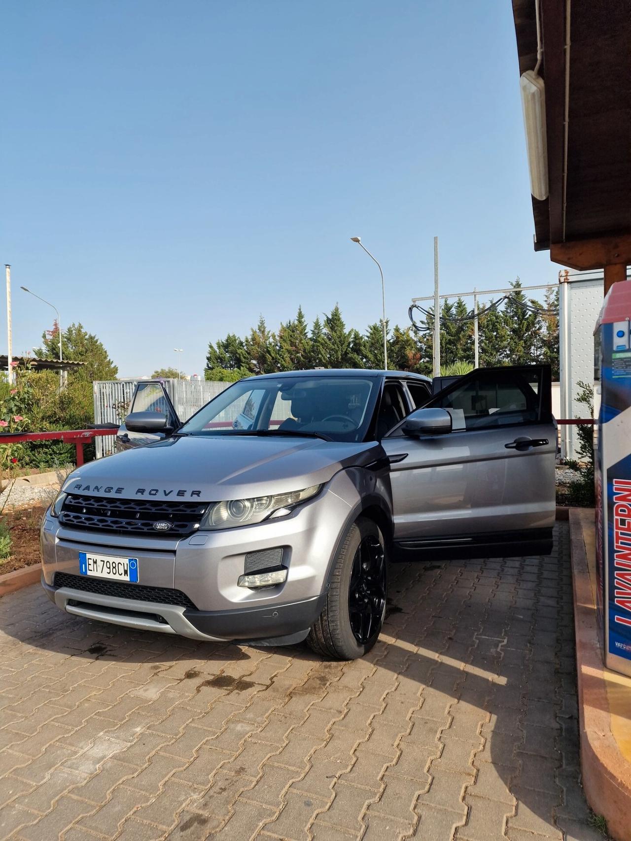 Land Rover Range Evoque 2.2 TD4 5p. Prestige