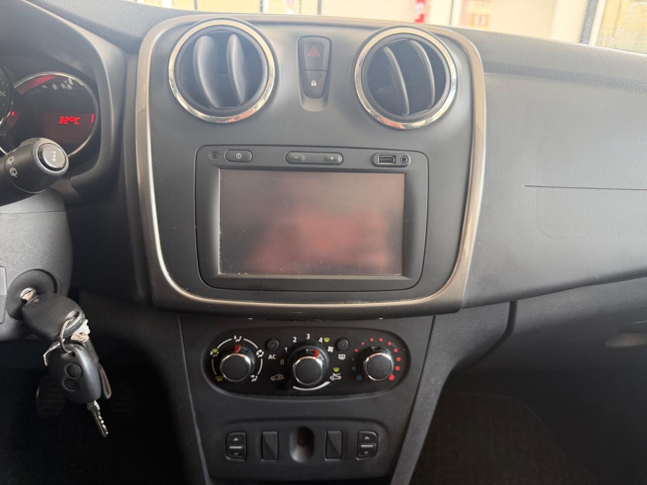 Dacia Sandero 1.2 GPL 75CV Lauréate