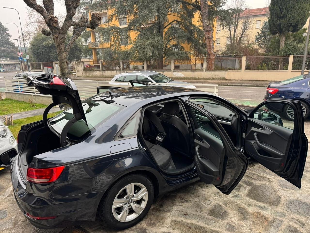 AUDI A4 2.0 TDI 122 CV BUSINESS UNIPROPRIETARIO