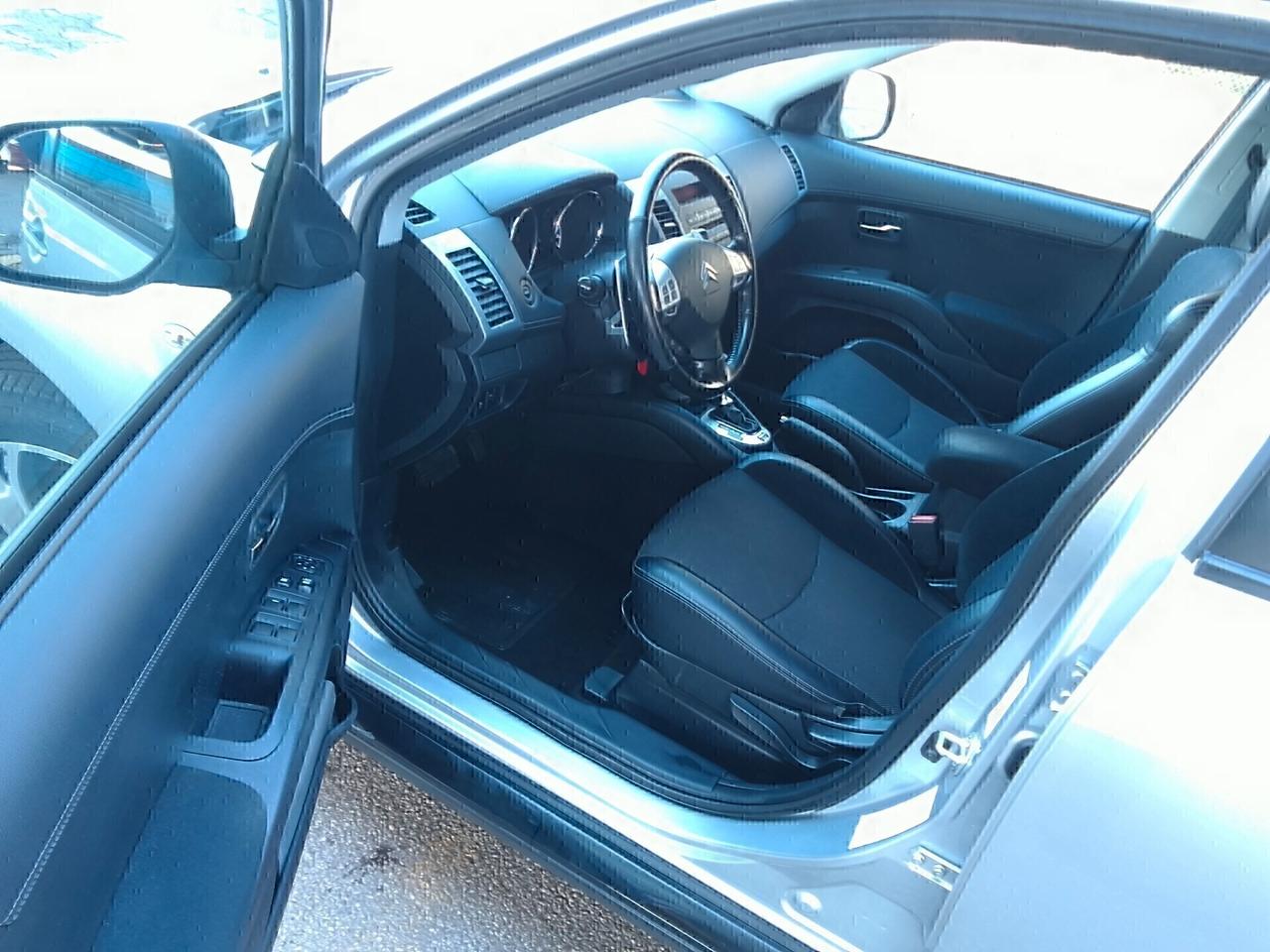 Citroen C-Crosser 2.2 TDCI