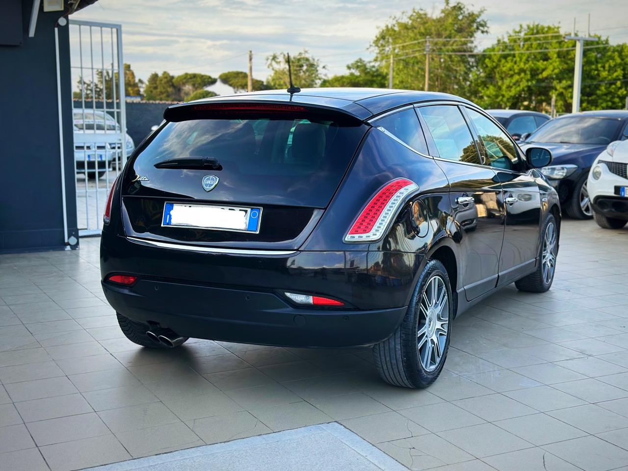 Lancia Delta 2.0 MJT DPF Platinum Garanzia 12 Mesi