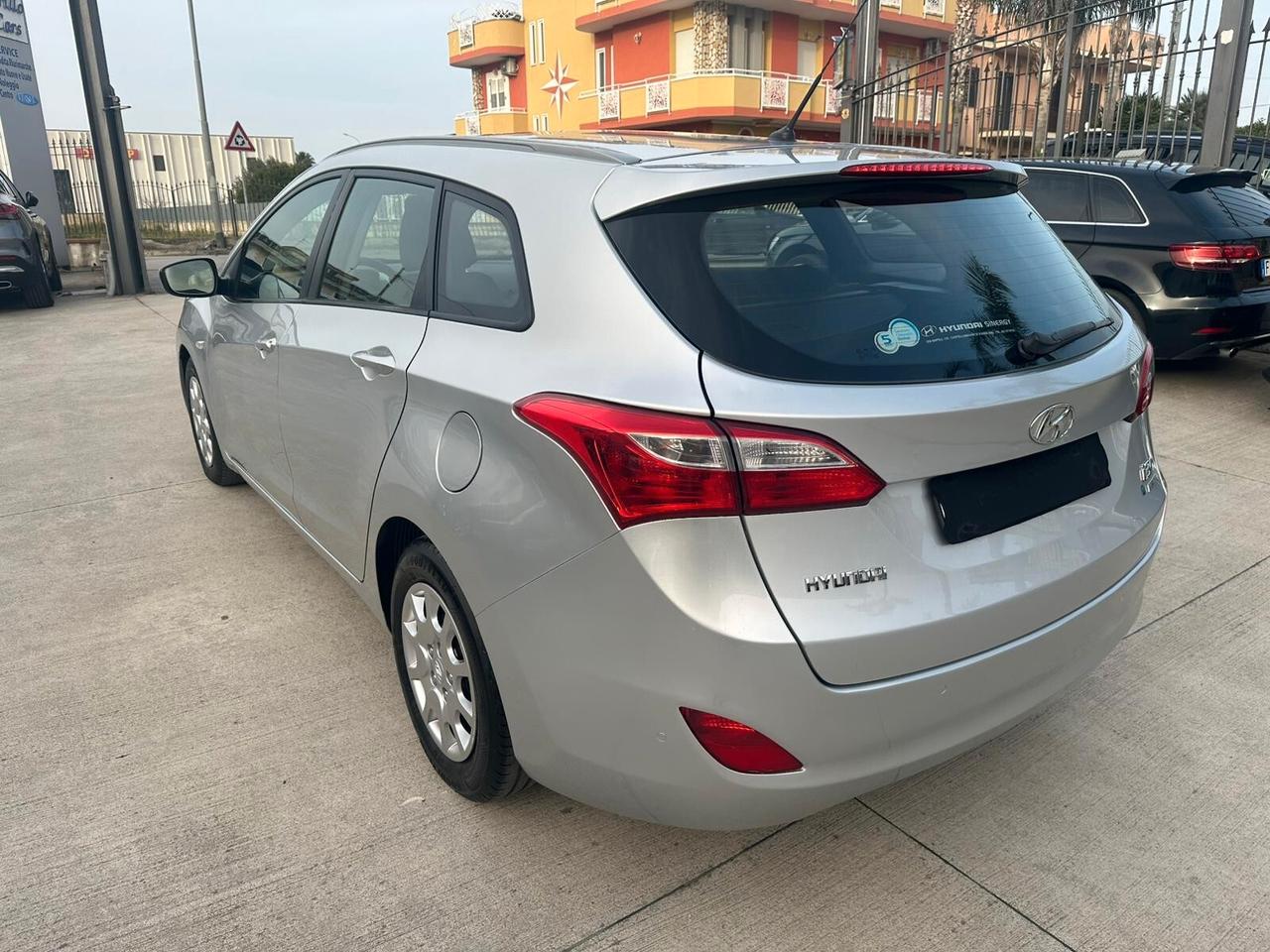Hyundai i30 1.6 CRDi STATION WAGON Comfort