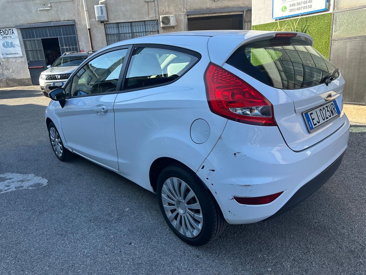 Ford Fiesta 1.2 82CV BENZINA EURO 5 NEOPATENTATI