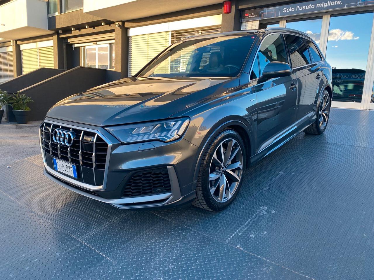 Audi Q7 50 TDI quattro tiptronic Sport Plus