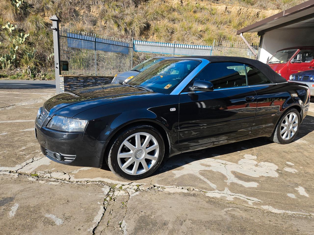 Audi A4 Cabriolet 2.5 V6 TDI cat 163cv