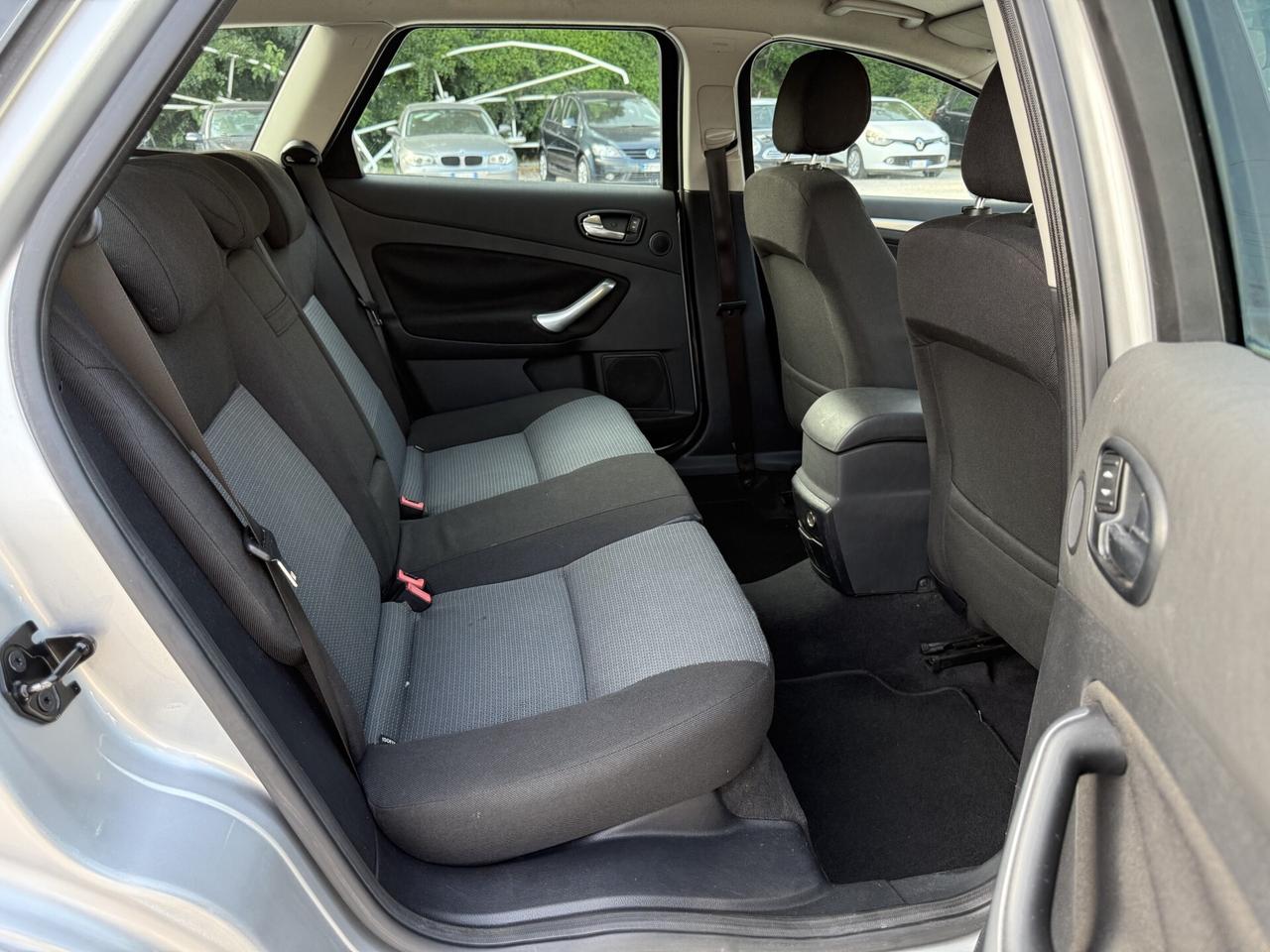 Ford Mondeo 1.8 TDCI UNICO PROP