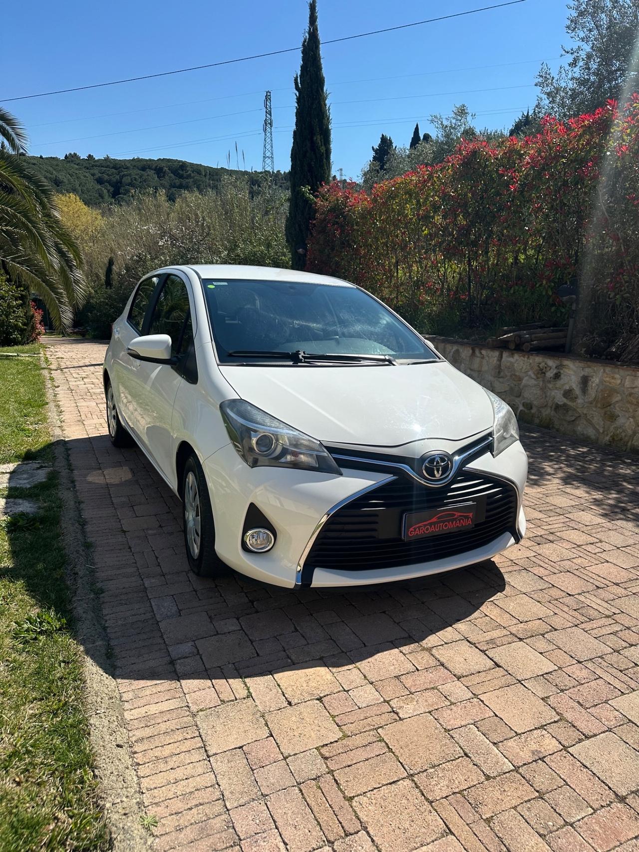 Toyota Yaris 1.0 5 porte Active