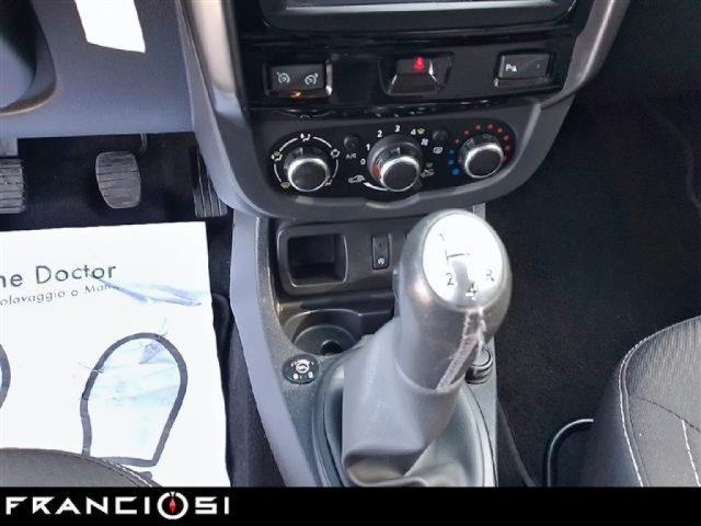 DACIA Duster 1.6 Black Shadow Gpl 4x2 s s 115cv
