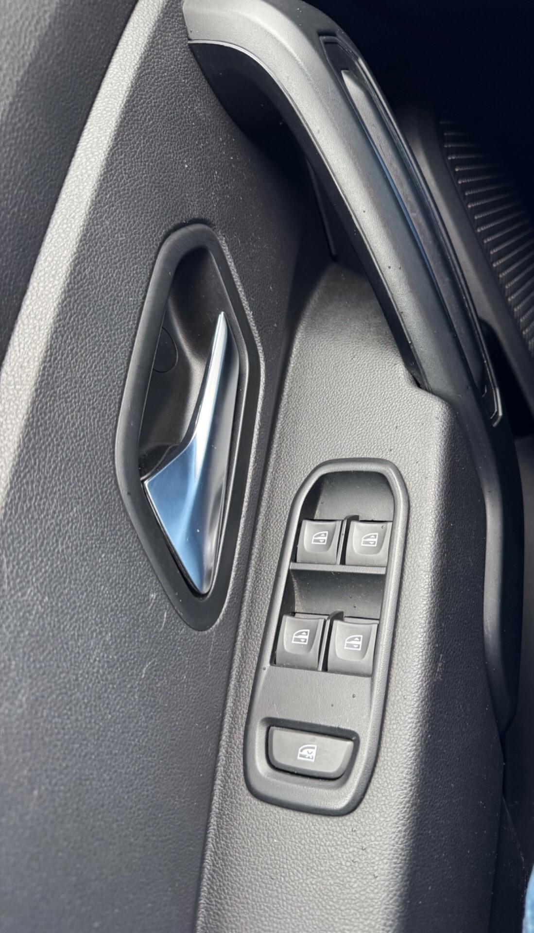 Dacia Duster 1.0 TCe 100 CV ECO-G 4x2 Comfort - km 27.500. - Unico Propietario