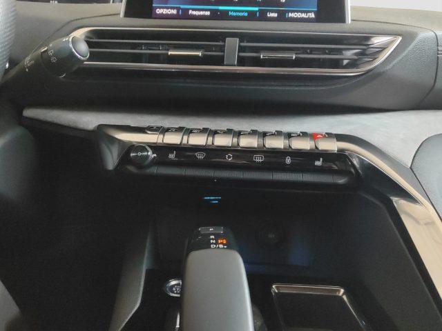 PEUGEOT 3008 3008 Hybrid4 300 e-EAT8 GT