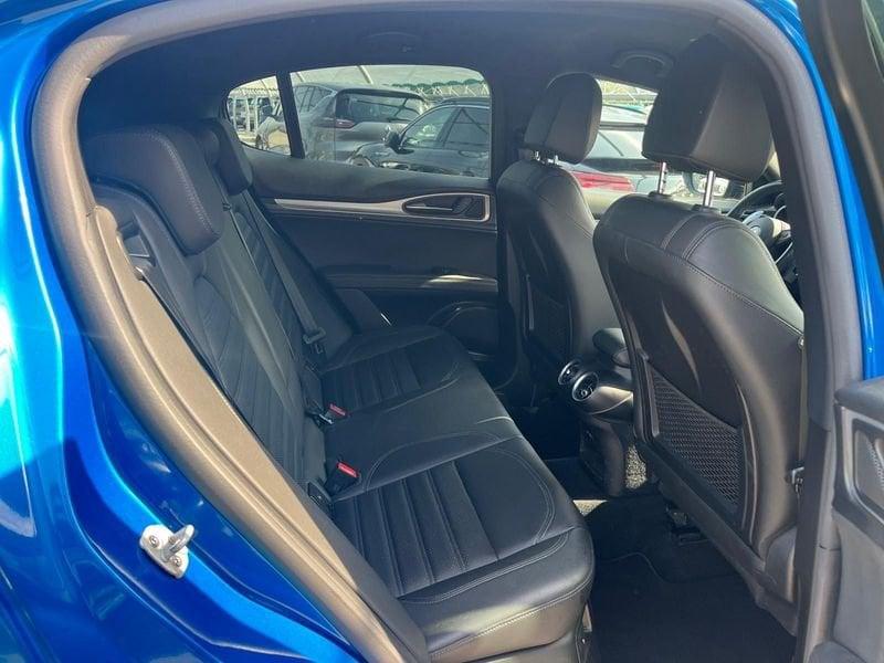Alfa Romeo Stelvio Stelvio 2.2 Turbodiesel 210 CV AT8 Q4 Veloce
