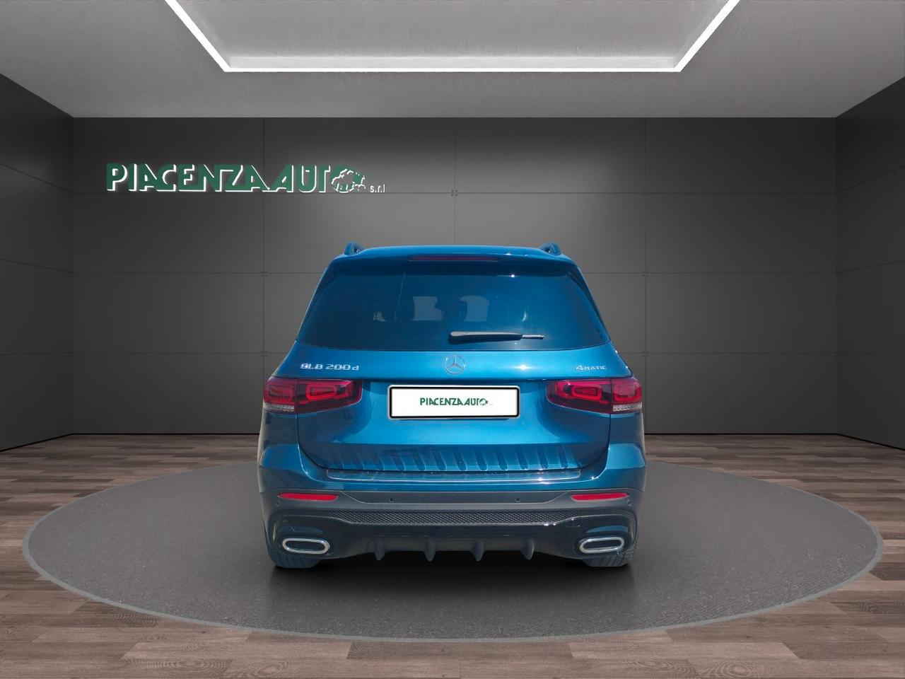 Mercedes GLB 200 d Premium 4MATIC..AMG.TELECAMERA.NAVI