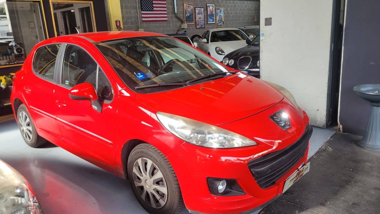Peugeot 207 1.4 8V 75CV 5p.