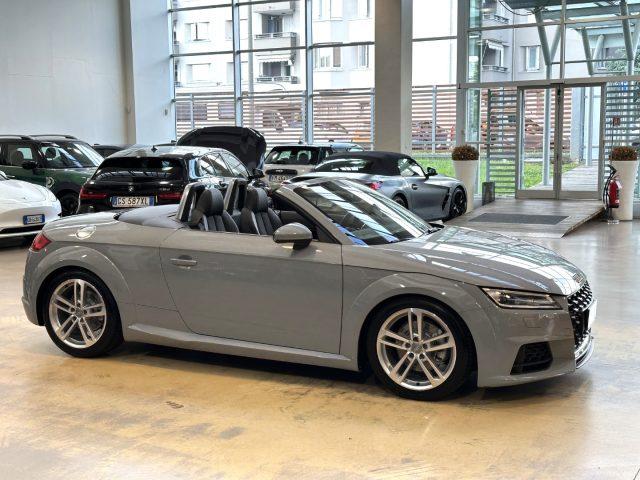 AUDI TT Roadster 40 TFSI S line S tronic - Navi