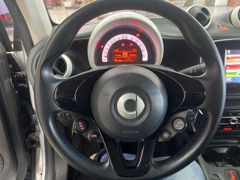 smart fortwo III 2015 1.0 Youngster 71cv twinamic my18