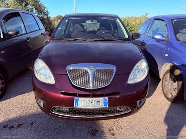 LANCIA Ypsilon 1.4 Modamilano