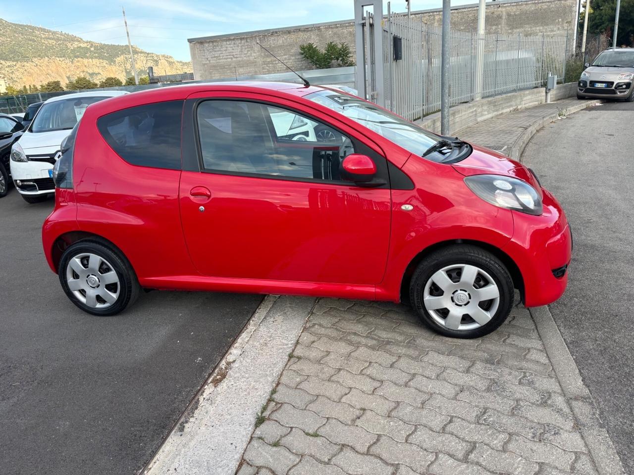 Citroen C1 1.0 3 porte airdream Amici