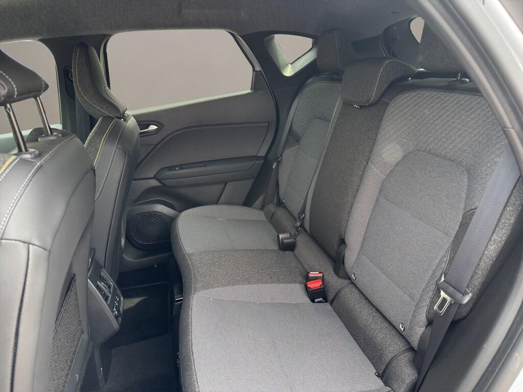Renault Captur 1.6 E-Tech full hybrid Techno Auto
