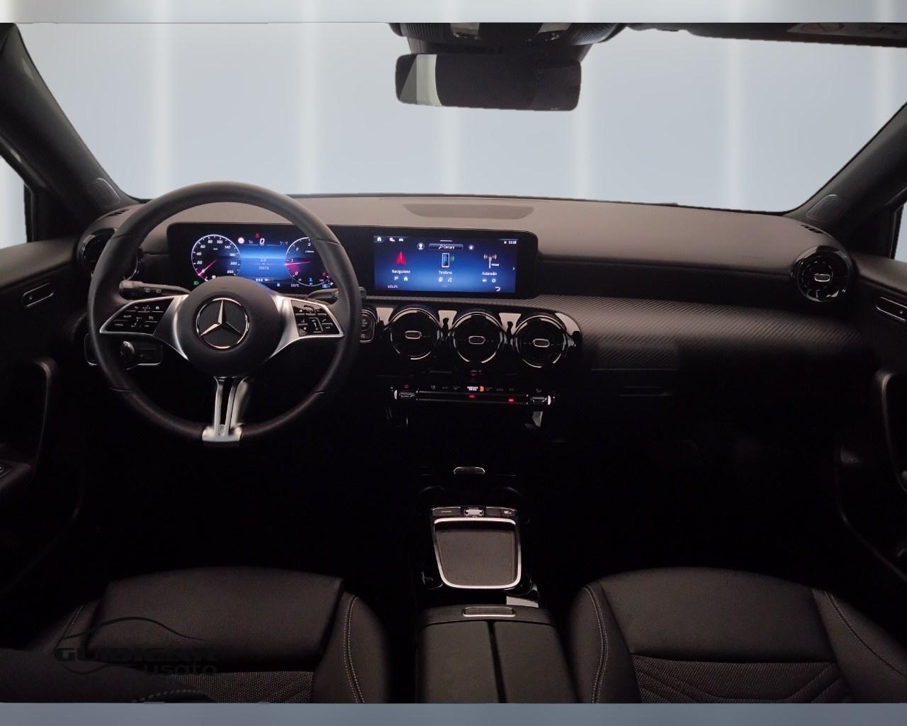 Mercedes-Benz Classe A - W177 2023 - A 180 d Advanced auto