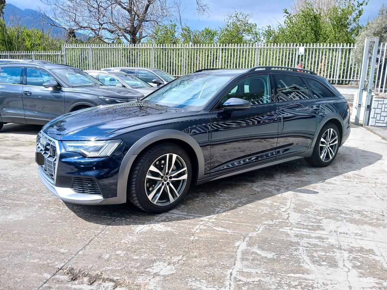 Audi A6 allroad 40 TDI 2.0 quattro S tronic Business Advanced