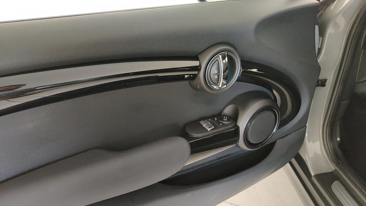 MINI Mini F56 Full Electric - Mini 3p Cooper SE M auto