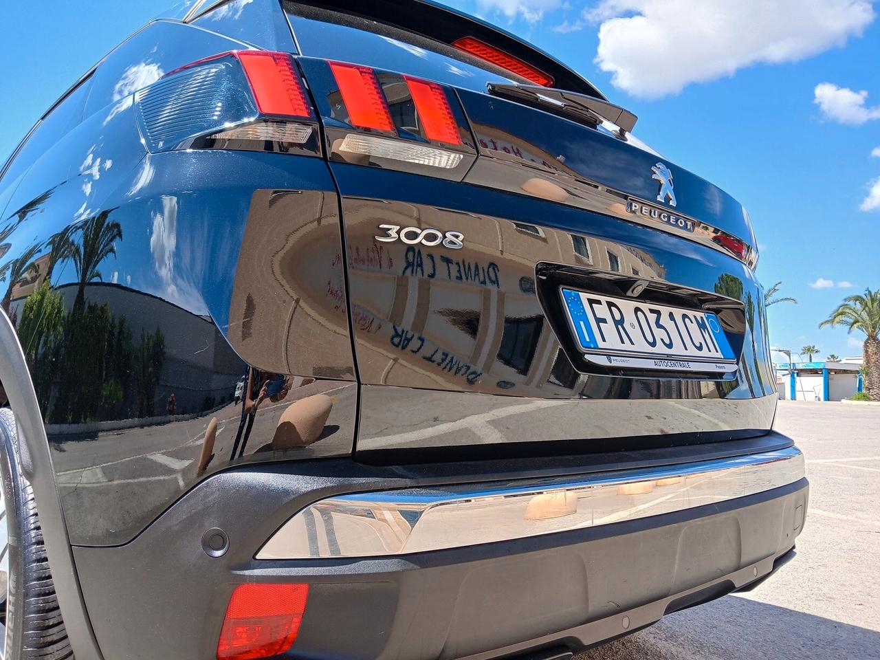 PEUGEOT 3008 1.5 130CV